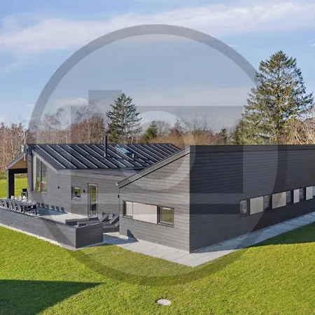 Сasa de vacaciones Pet Friendly In With Sauna